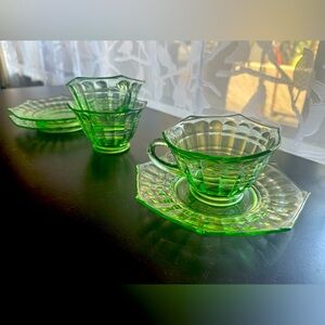 3 Vintage Block, optic, Vaseline, Uranium Emerald Green cups & saucers
